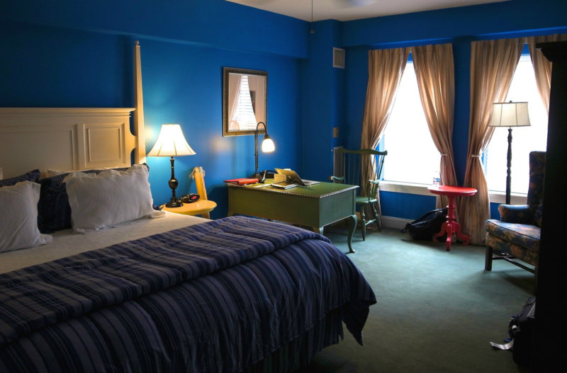 Темная спальня — 120 фото элегантного дизайна в спальной комнате